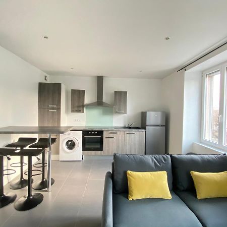 Tres Beau T2 42M2 Lumineux, Moderne Et Renove Avec Fibre Apartment Belfort Luaran gambar